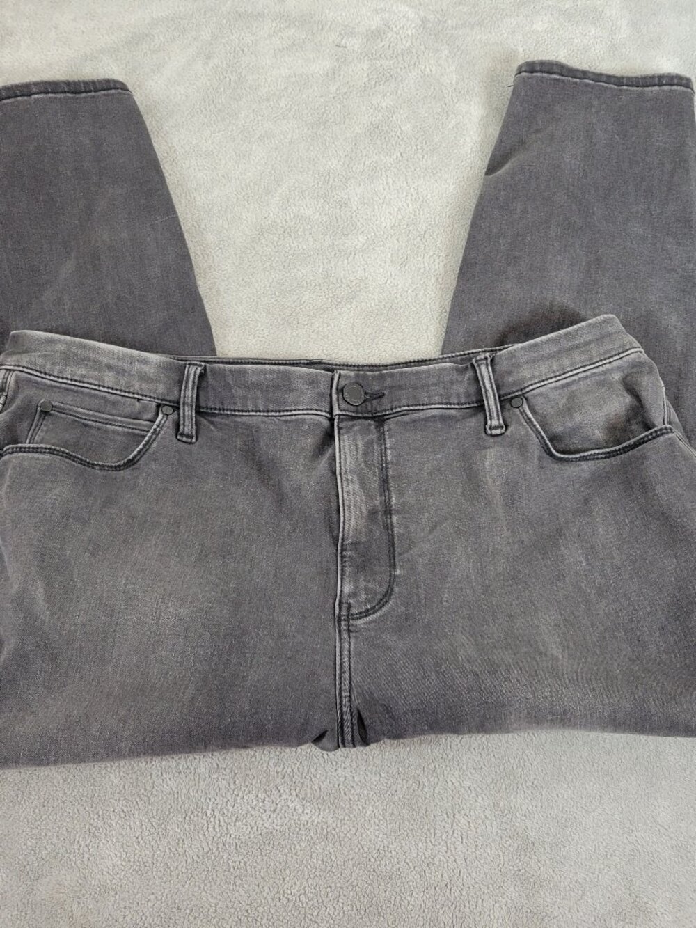 Simply Vera Wang 22WS Petite Black Skinny Cropped Jeans Elastic Waist SKI22E